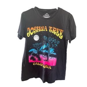 Joshua Tree California  Sz M womens
